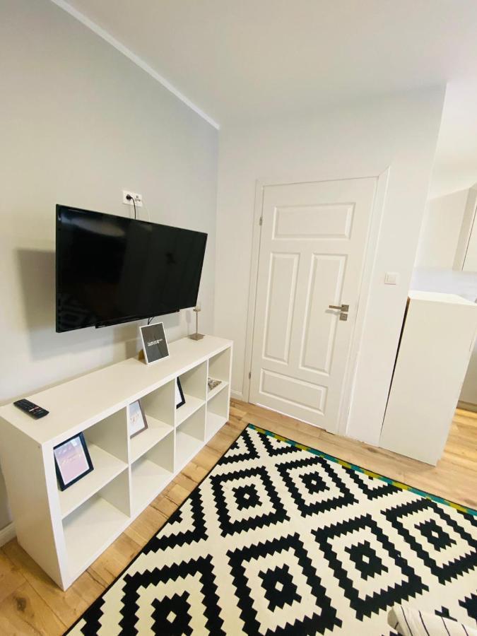 Bezagenta Mozart5 Studio Easy Access To City Wifi Varsóvia Exterior foto